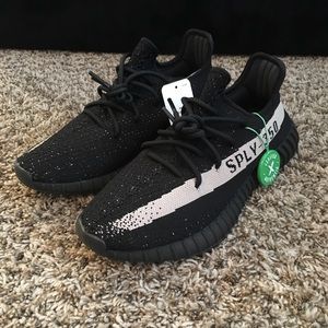 Yeezy 350 Boost Oreo size 8.5